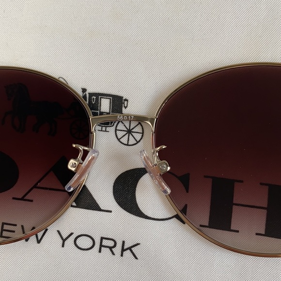 Coach Lia Round Sunglasses - Picture 12 of 14